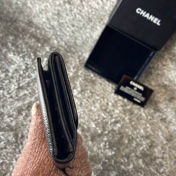 CHANEL CC Logo Bifold Wallet Vintage - Picture 6 of 16